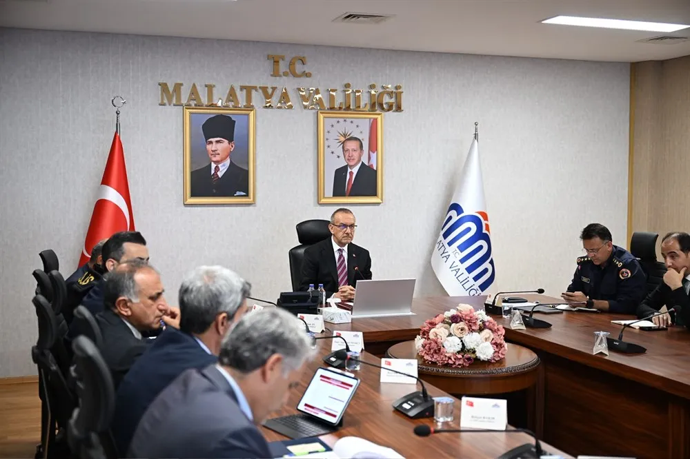 Vali Yavuz Başkanlığında İl Eğitim Güvenliği Yürütme Kurulu toplantısı yapıldı