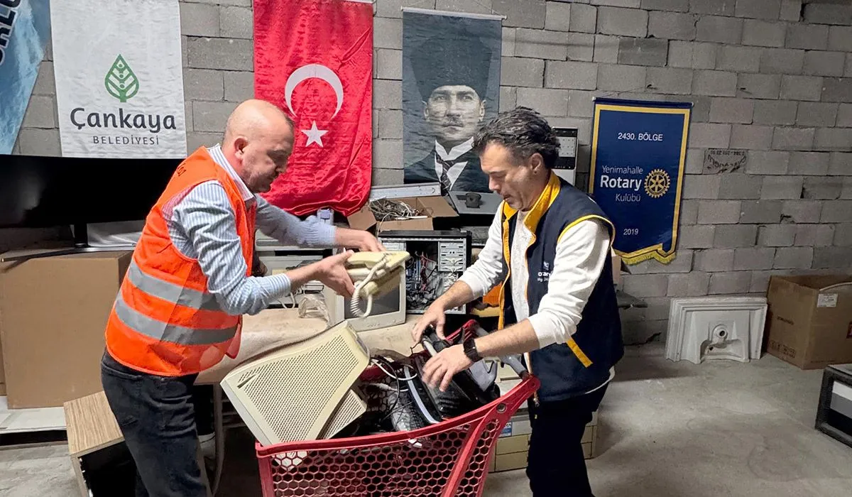 Çankaya’da Dünya Elektronik Atık Günü’nde geri dönüşüme destek