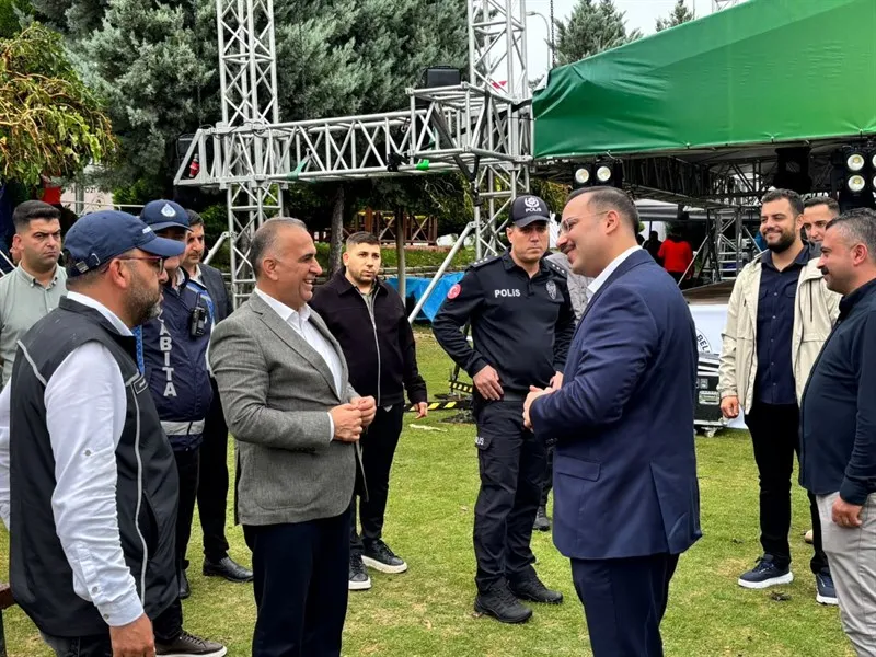10. Altınözü Zeytin-Zeytinyağı ve Gastronomi Festivali öncesi hazırlıklar yerinde incelendi