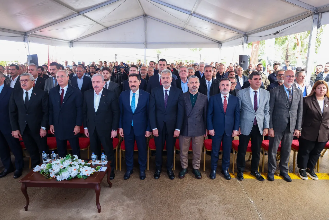 Mevlâna İdris Kız öğrenci yurdu Kırıkhan’da törenle hizmete açıldı