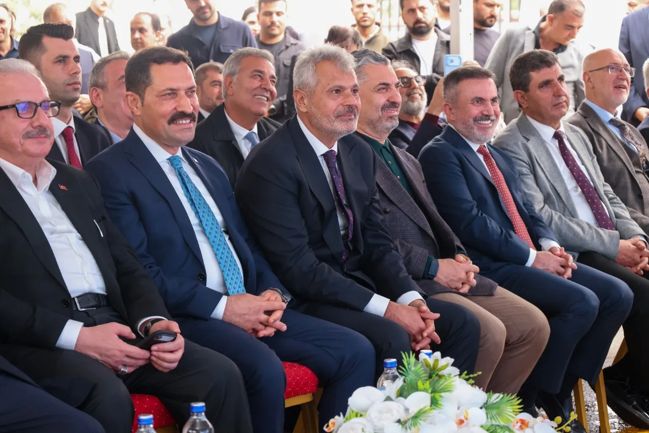 Mevlâna İdris Kız öğrenci yurdu Kırıkhan’da törenle hizmete açıldı