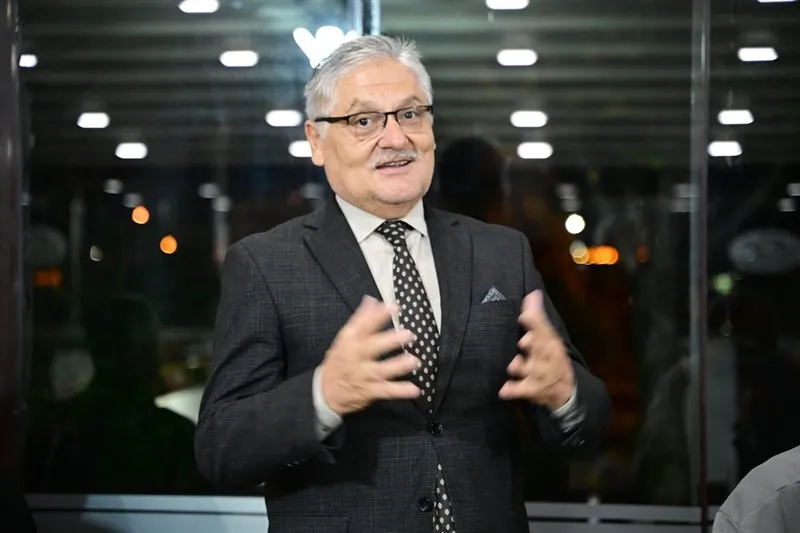Görele Kaymakamı Civelek, Şenel DEDE’nin veda yemeği programına katıldı