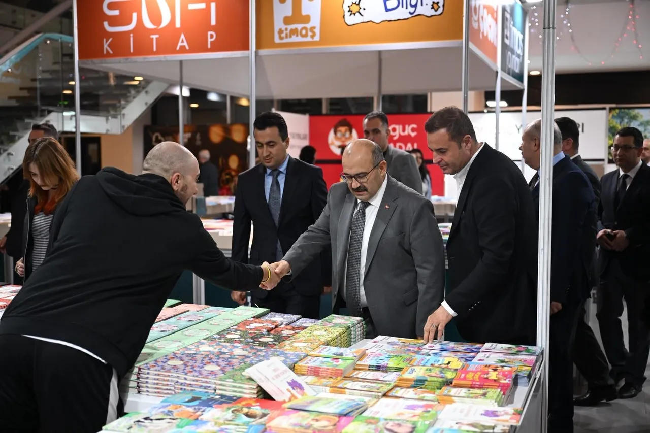2. Balıkesir Kitap Fuarı kapılarını ziyaretçilere açtı