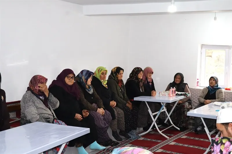 Kıbrıscık Kaymakamı Yılmaz, Çökeler Köyü’nde vatandaşlarla bir araya geldi