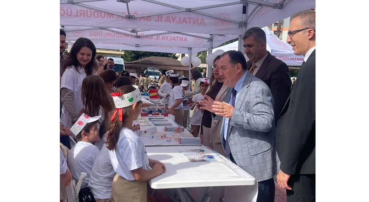 “Sağlıklı Çocuk Sağlıklı Gelecek” etkinliği Emel Sevgi Taner İlkokulunda yapıldı