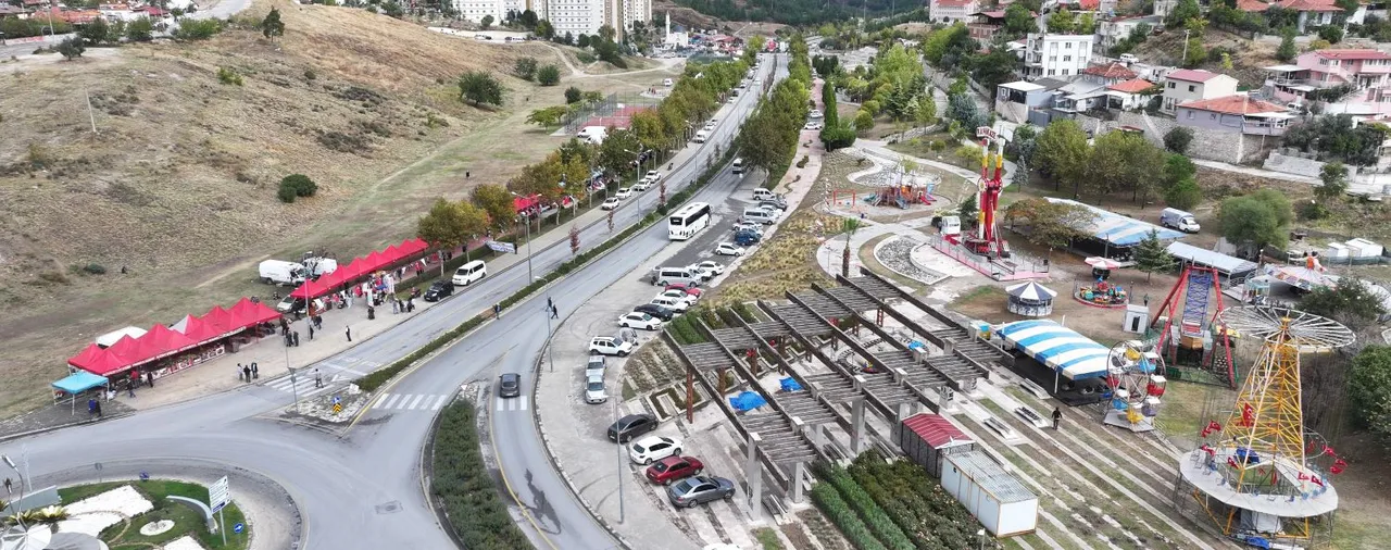 Pamukkale Belediyesi Akvadi Kültür ve Alışveriş Festivali kapılarını açtı