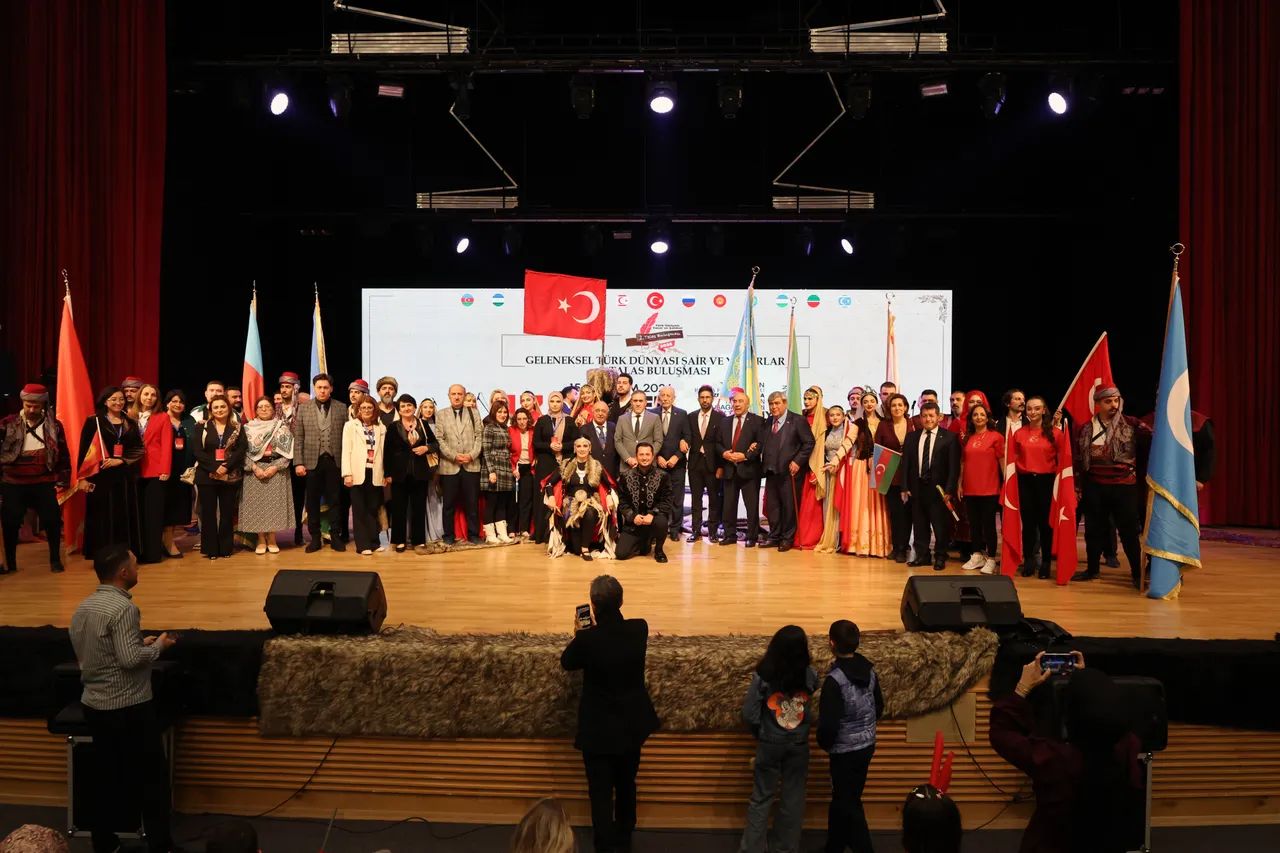 Talas’ta Türk dünyası coşkusu
