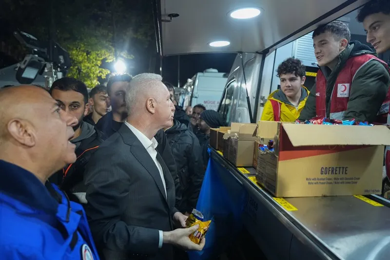 İstanbul Valisi Gül ile Sarıyer Ayazağa’daki incelemeler