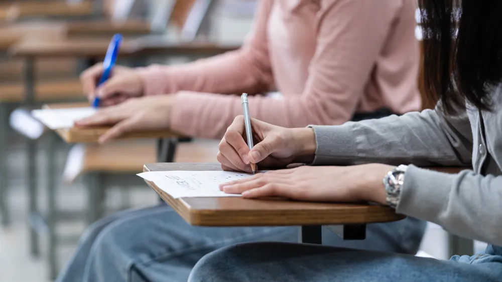 Yükseköğretim Kurulu Başkanı Özvar’ın çoktan seçmeli sınavlara ilişkin açıklamaları akademide geniş yankı uyandırdı