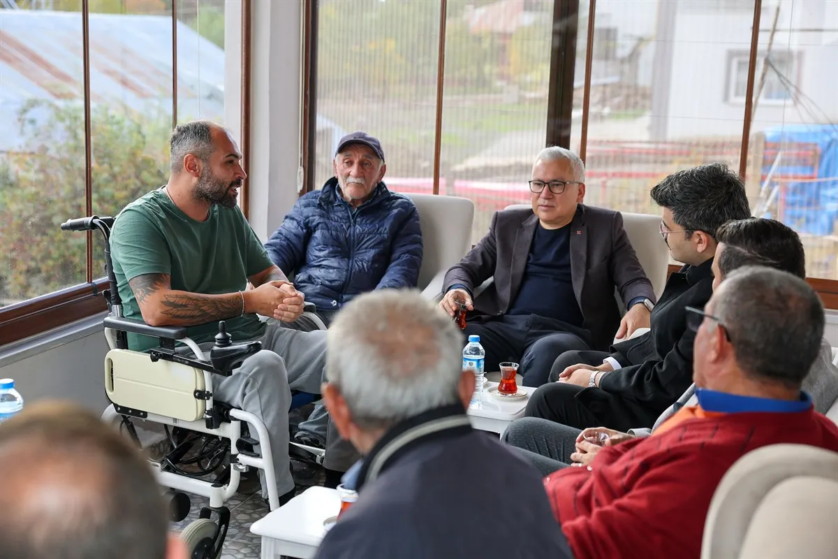 Vali Şimşek, İmranlı’da köyleri ziyaret ederek vatandaşlarla buluştu