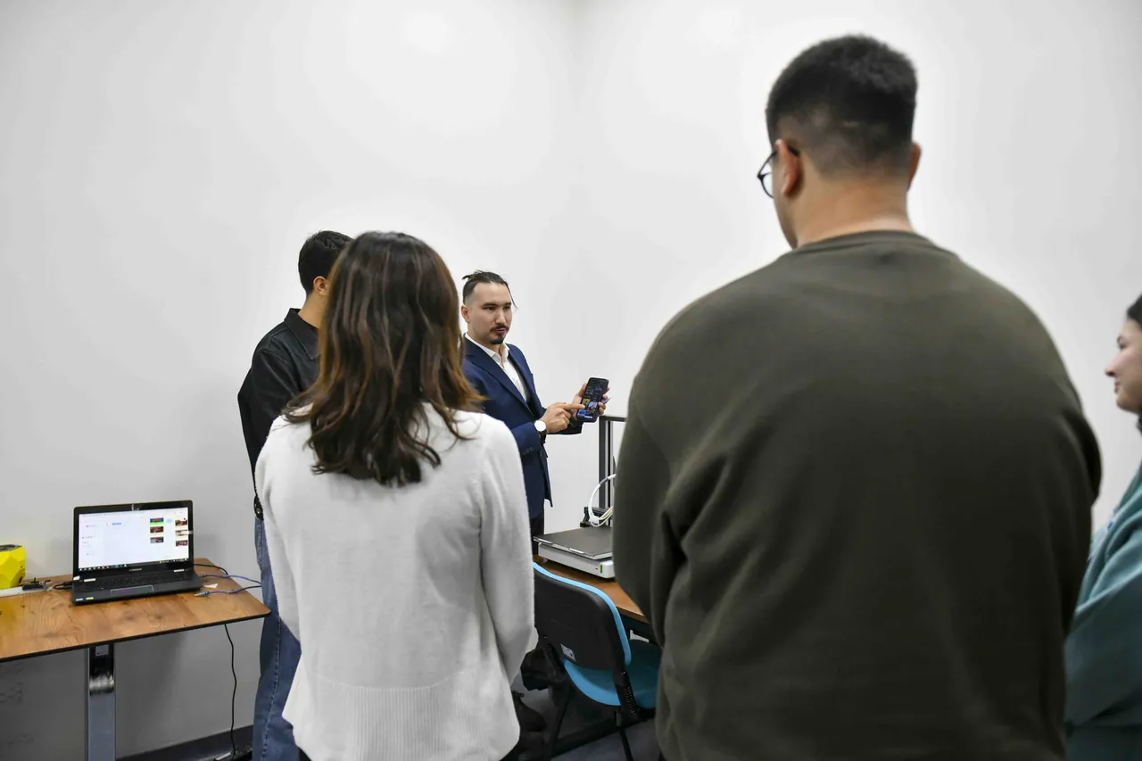ABB’nin teknoloji, robotik ve mühendislik atölyesi gençleri bekliyor