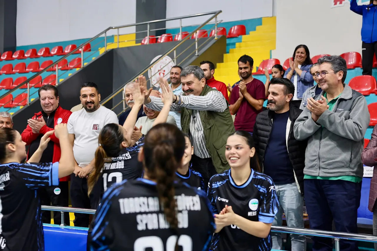 Toroslar Belediyesi Spor Kulübü'nden hafta sonu çifte galibiyet