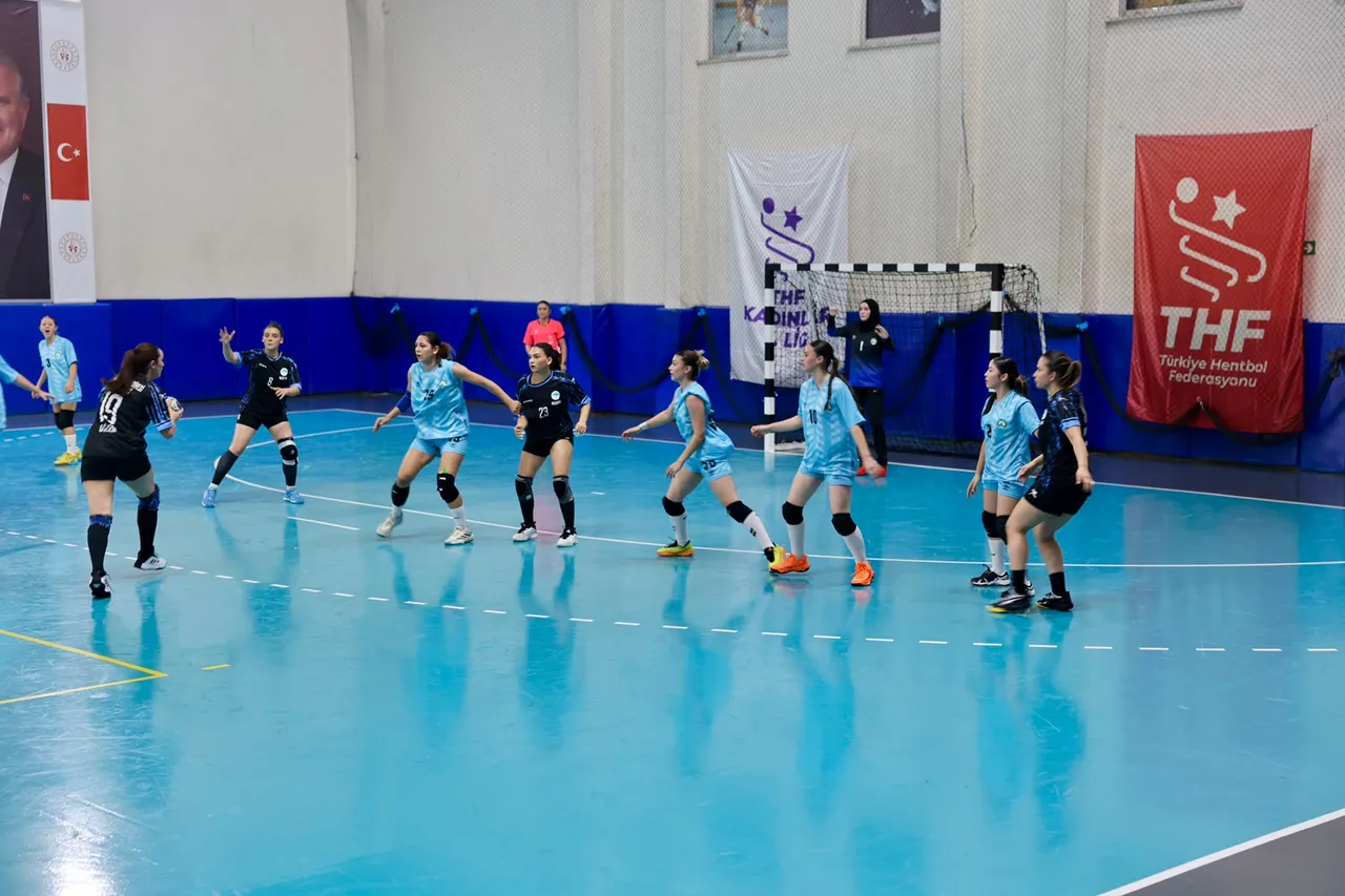 Toroslar Belediyesi Spor Kulübü'nden hafta sonu çifte galibiyet