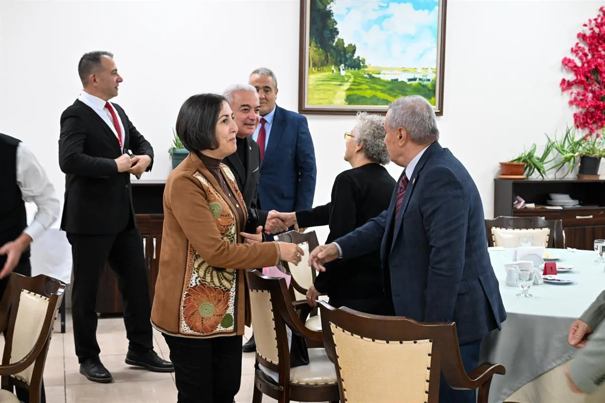 Kırklareli Valisi Turan, Dünya Astsubaylar Günü vesilesiyle düzenlenen programa katıldı