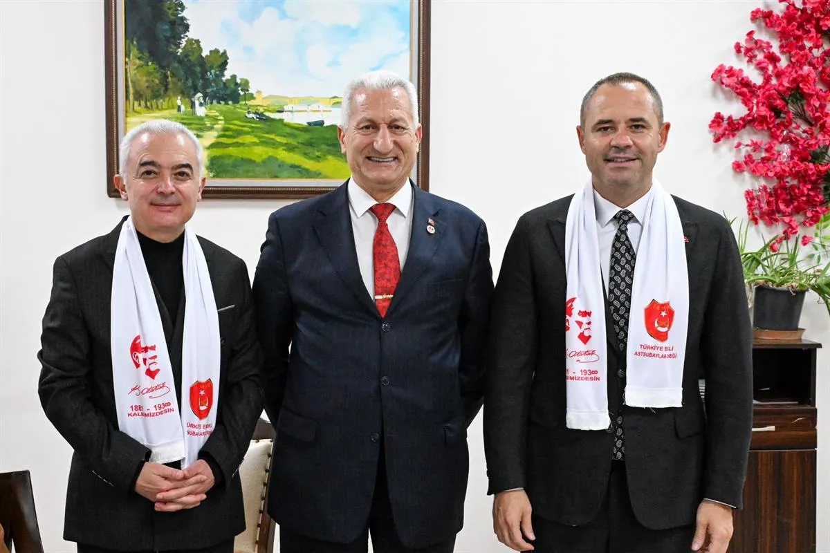 Kırklareli Valisi Turan, Dünya Astsubaylar Günü vesilesiyle düzenlenen programa katıldı