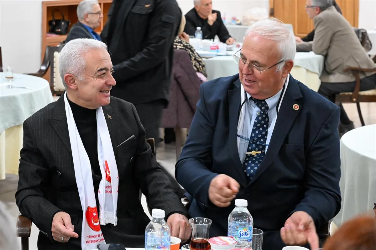 Kırklareli Valisi Turan, Dünya Astsubaylar Günü vesilesiyle düzenlenen programa katıldı