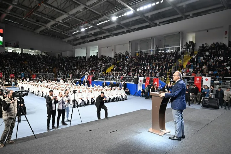 Vali Yavuz, Hafızlık İcazet merasimine katıldı