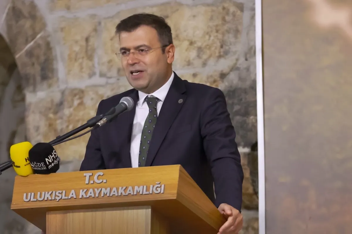 Niğde Valisi Akmeşe, 1. şekerpınarı şiir Şöleni'ne katıldı