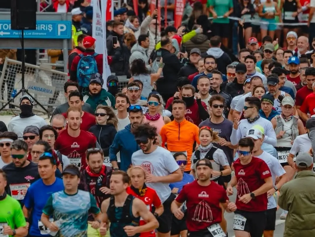 ÇOMÜ, Gelibolu Maratonu’nda tarihe ve geleceğe adım attı