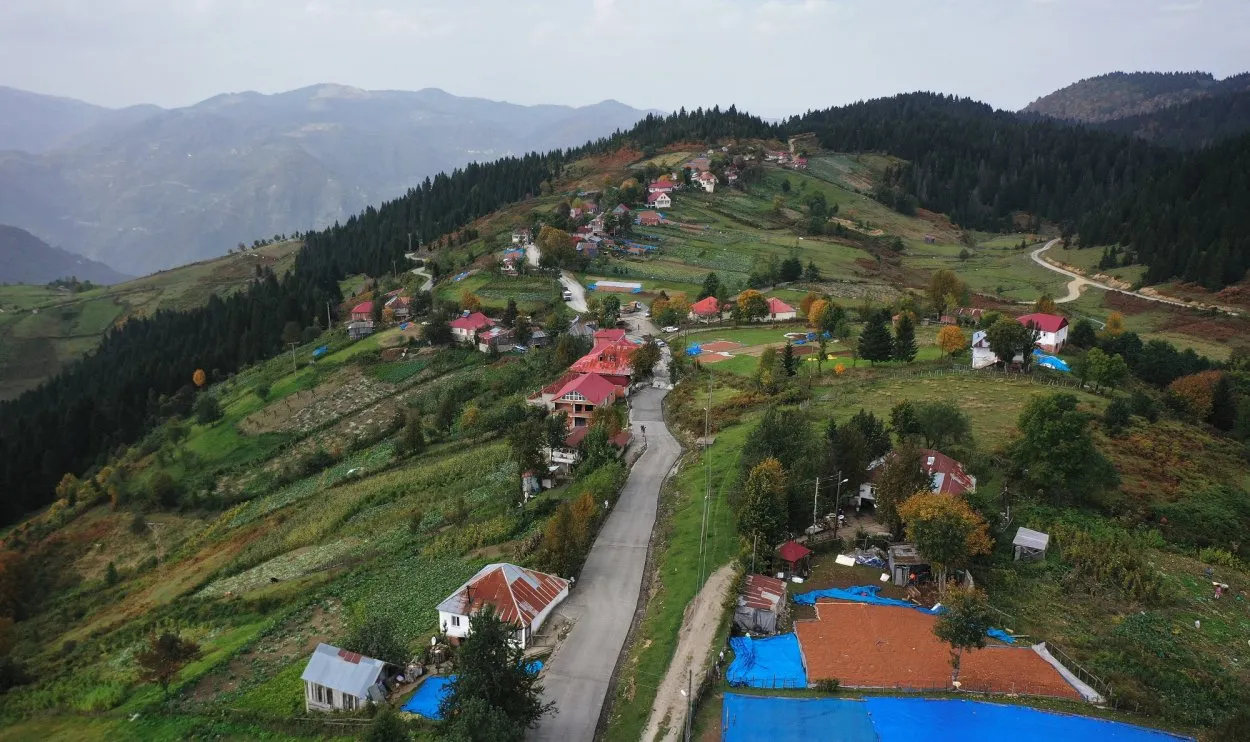 En güzel 41 mahalleden Turnalık’a beton yol konforu