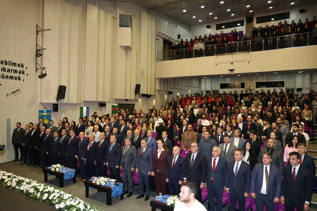 Türk Dünyası'nın Gençleri Trabzon’da buluştu
