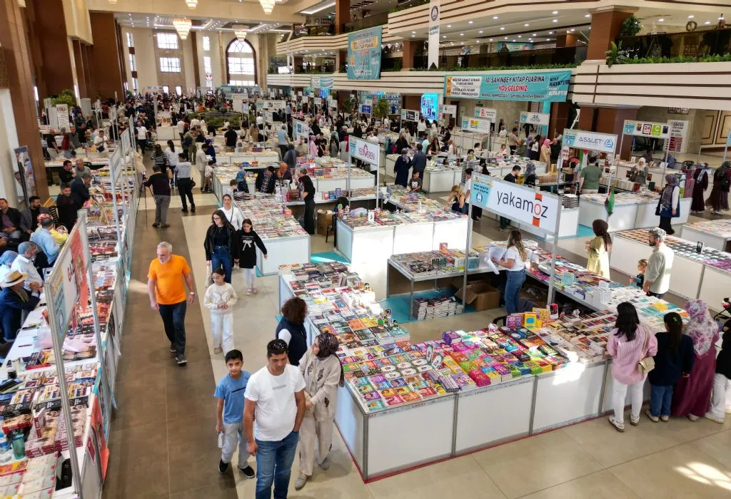 Şahinbey Belediyesi Kitap Fuarına yoğun ilgi