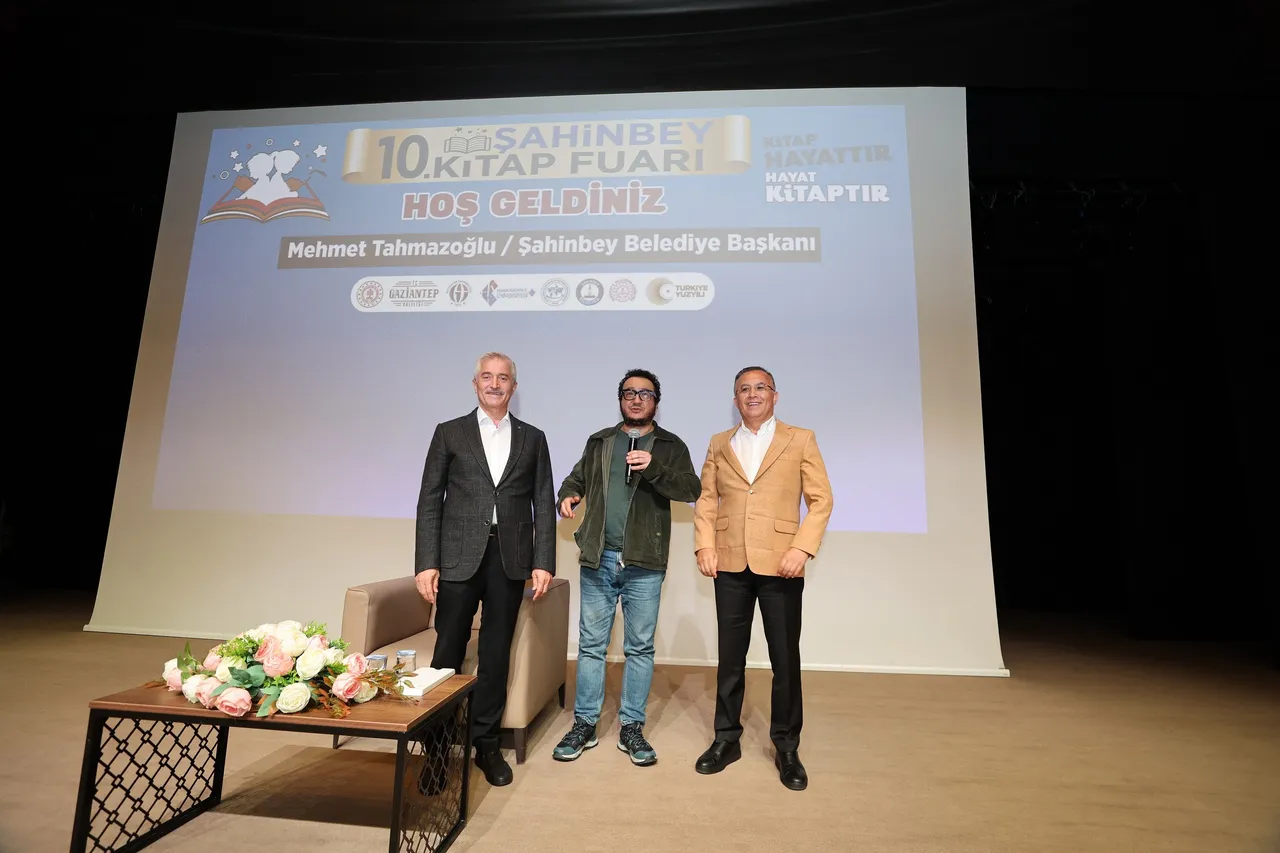 Oytun Erbaş evlilik için Başkan Tahmazoğlu´ndan Yardım İstedi