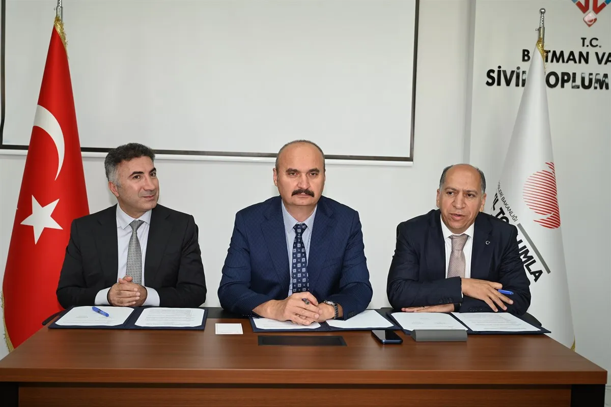 Batman’da Üniversite ve Kamu Kurumları Arasında Uygulamalı Eğitim İş Birliği