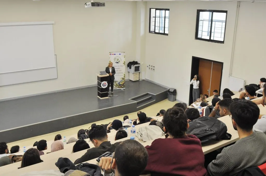 GAÜN’de sürdürülebilir gelecek için gençlik buluşması