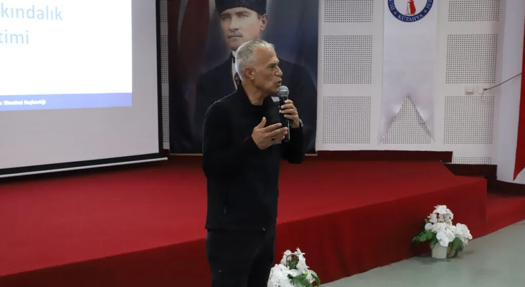 DPÜ’de afet bilinci ve eğitimi semineri