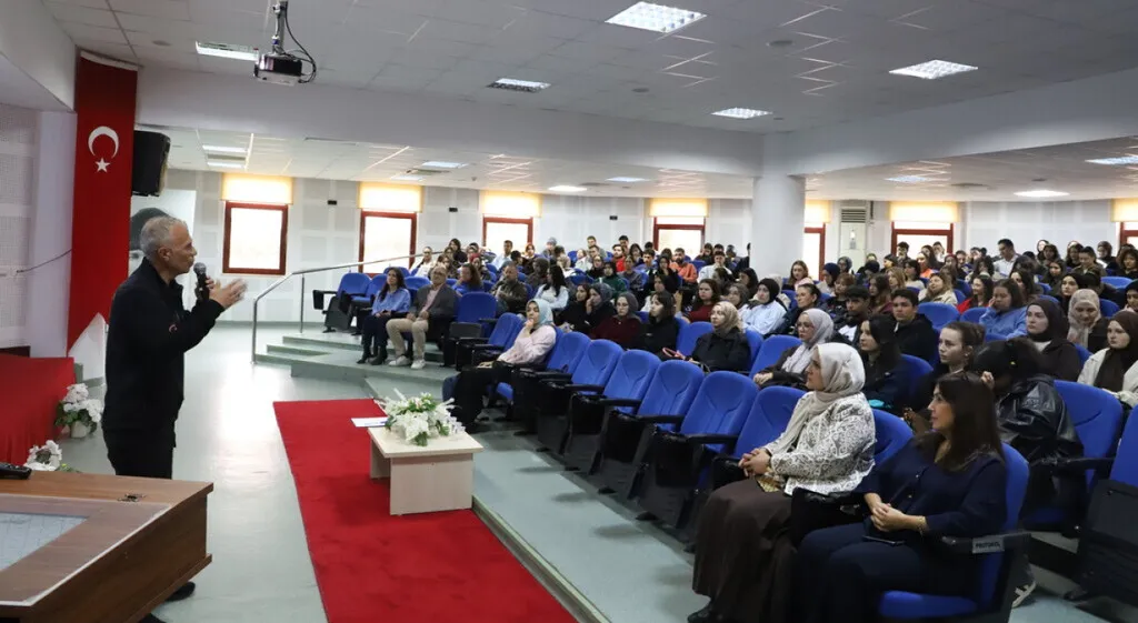 DPÜ’de afet bilinci ve eğitimi semineri