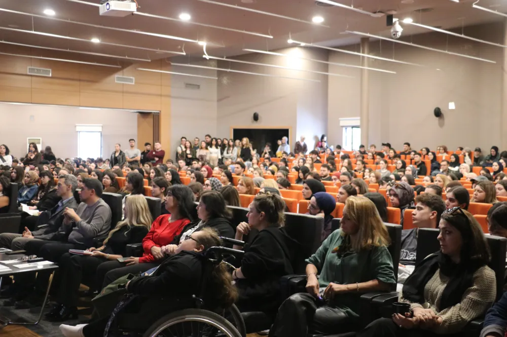 Ömer Faruk Karasakal, SHMYO öğrencileriyle bir araya geldi