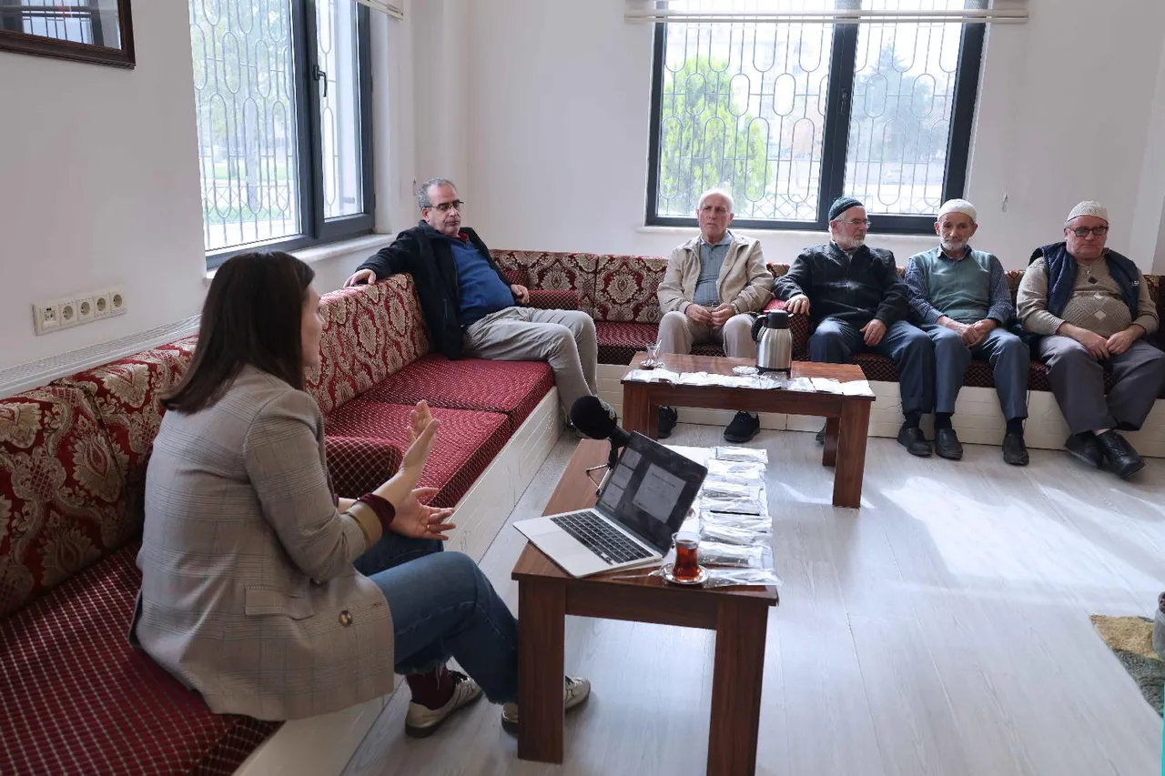 Karatay’da teknoloji bağımlılığıyla mücadele eğitimi verildi