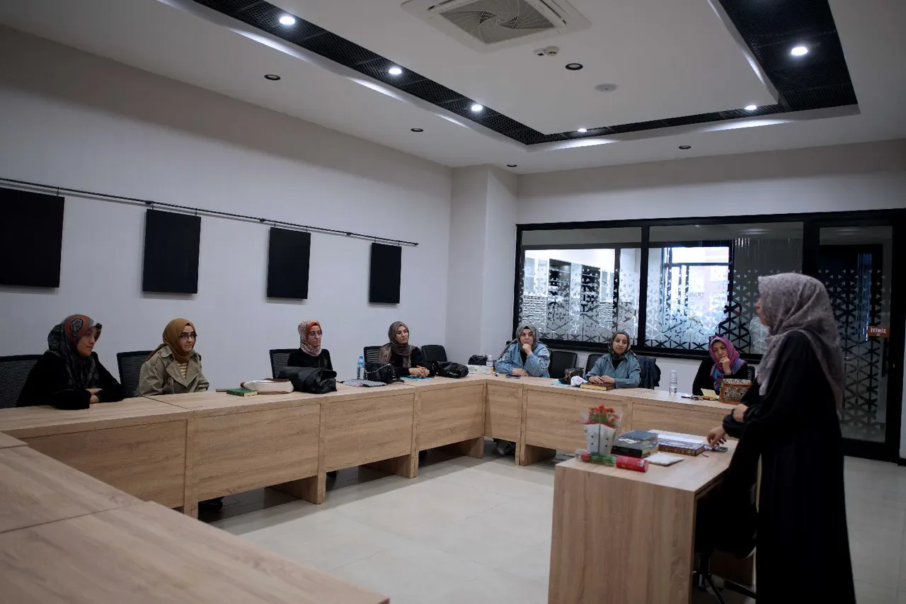Ali Ulvi Kurucu Gençlik Merkezi’nde güz dönemi eğitimleri başladı