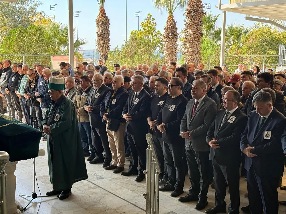 Bektaşi Dedebabası Ali Haydar Ercan’ın cenaze töreni