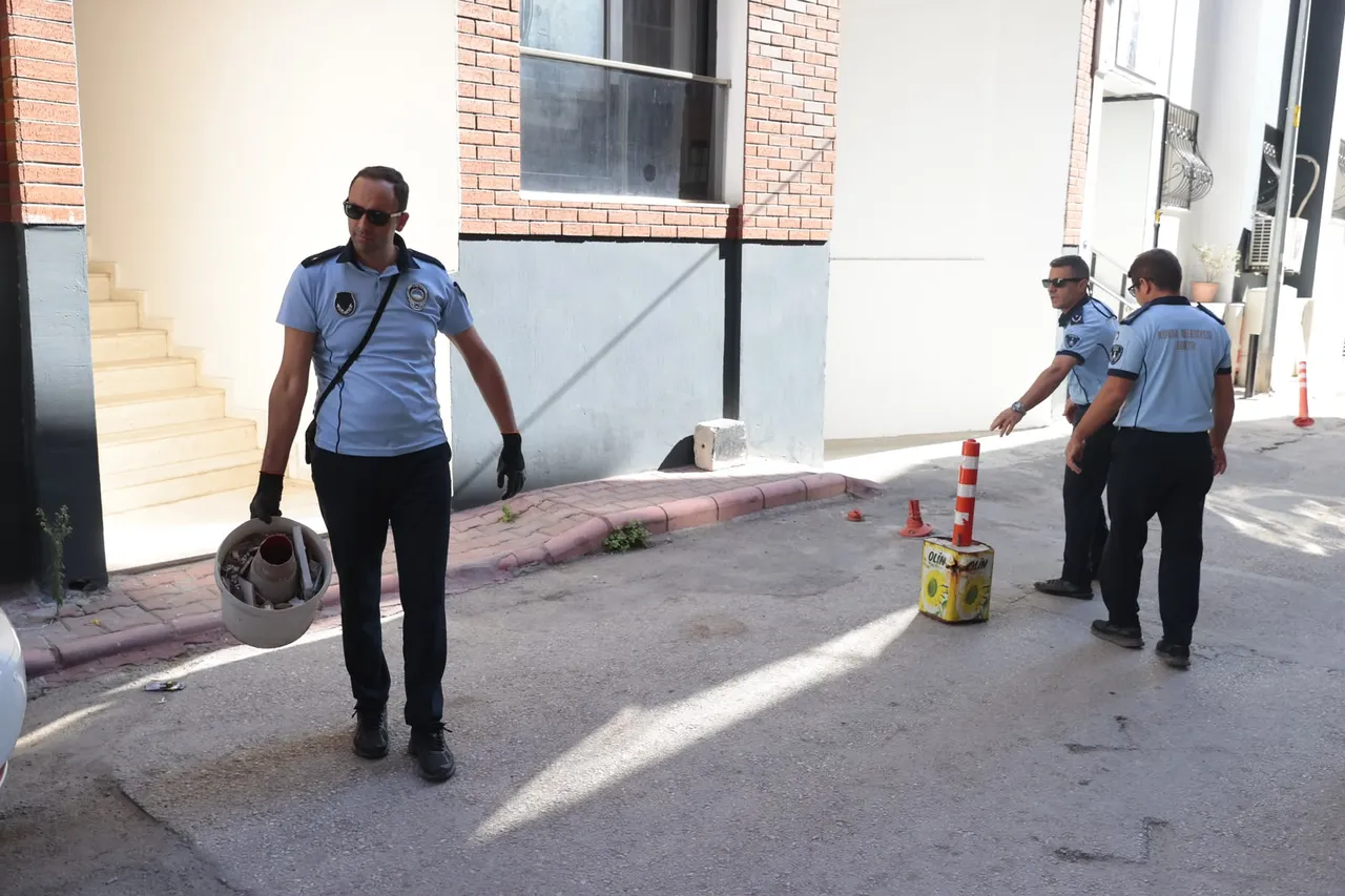Konak’ta kaldırım ve yol işgallerine geçit yok