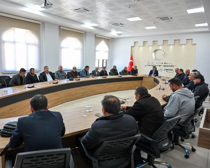 Kulu Kaymakamı muhtarlarla bir araya geldi
