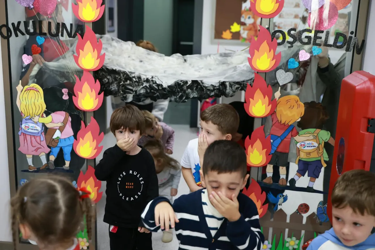Osmangazi’de kreş öğrencileri afetlere karşı bilinçlendirildi