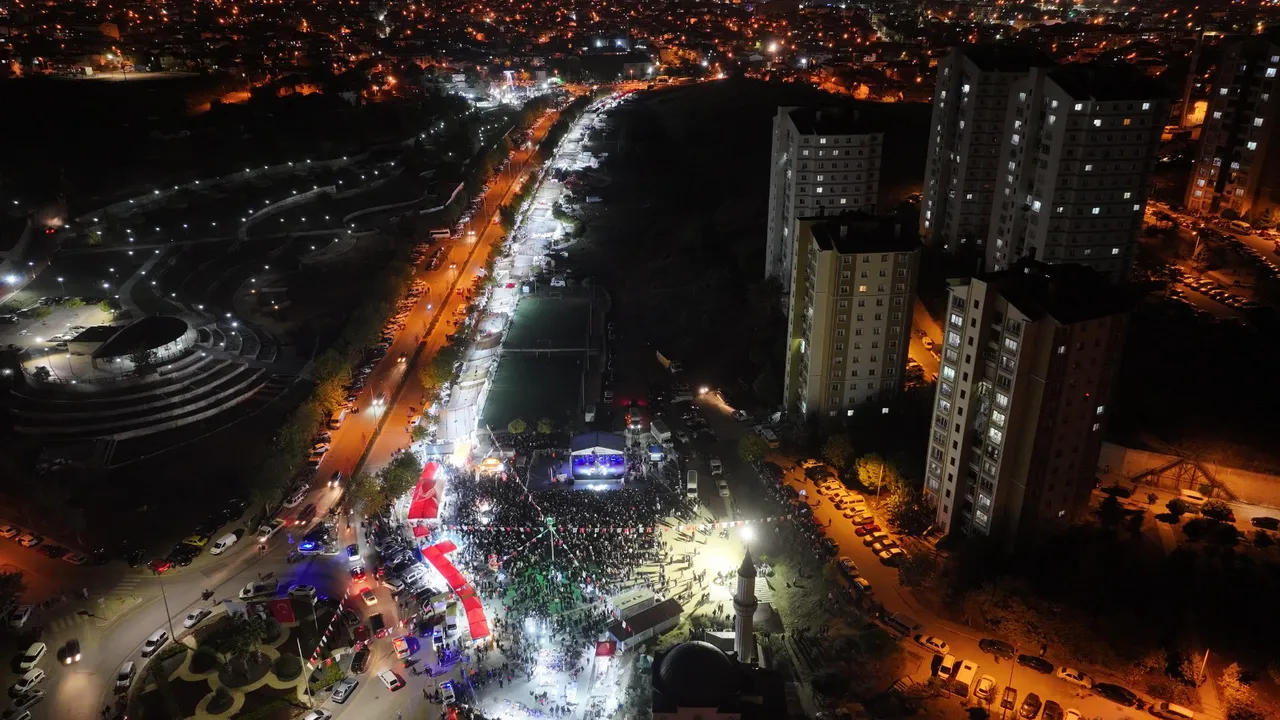 Akvadi’de coşku tavan yaptı: Fatih Bulut Pamukkale’yi salladı