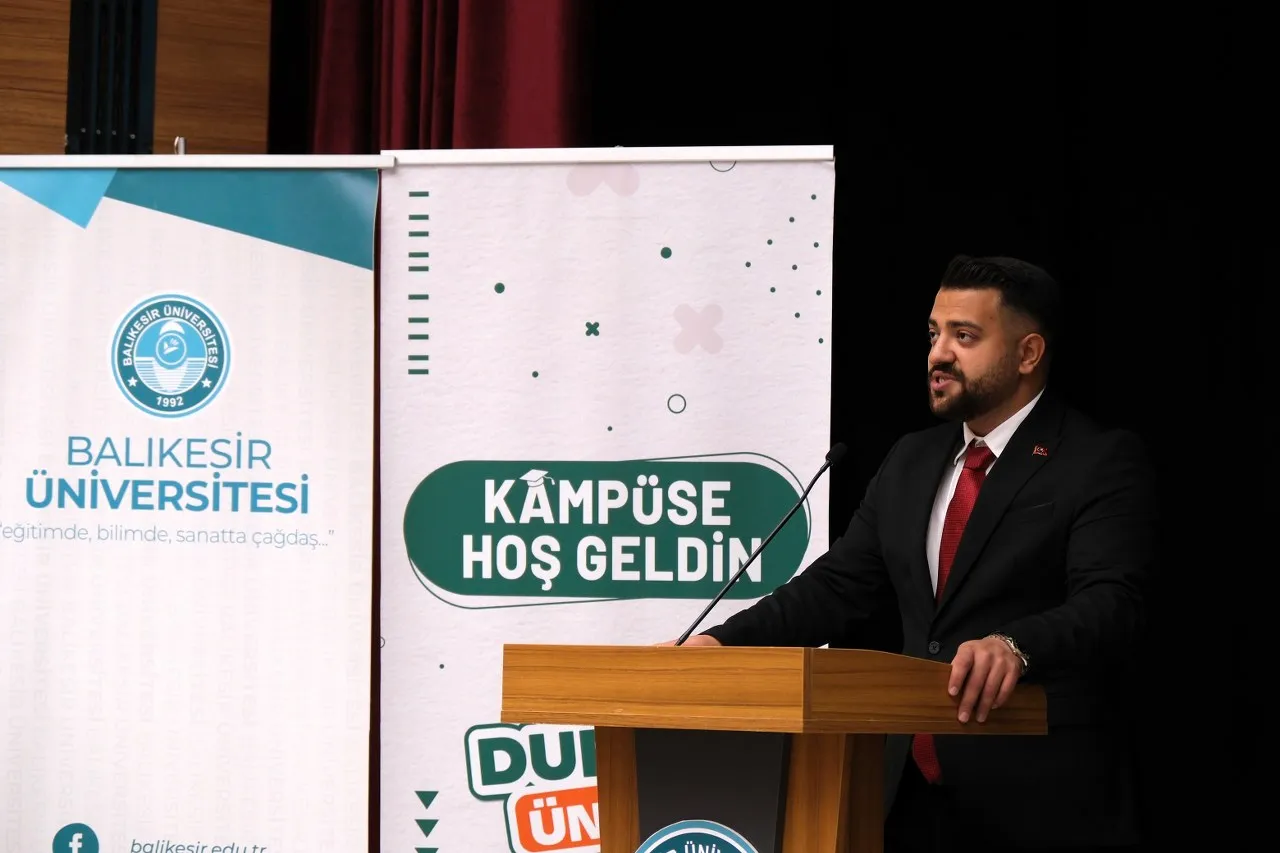 Balıkesir Üniversitesinde Türkiye Yüzyılı Zirvesi düzenlendi