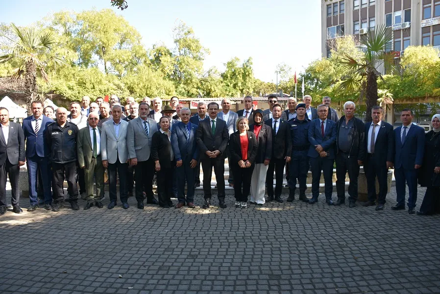 Salihli Kaymakamından Muhtarlar Derneğine ziyareti