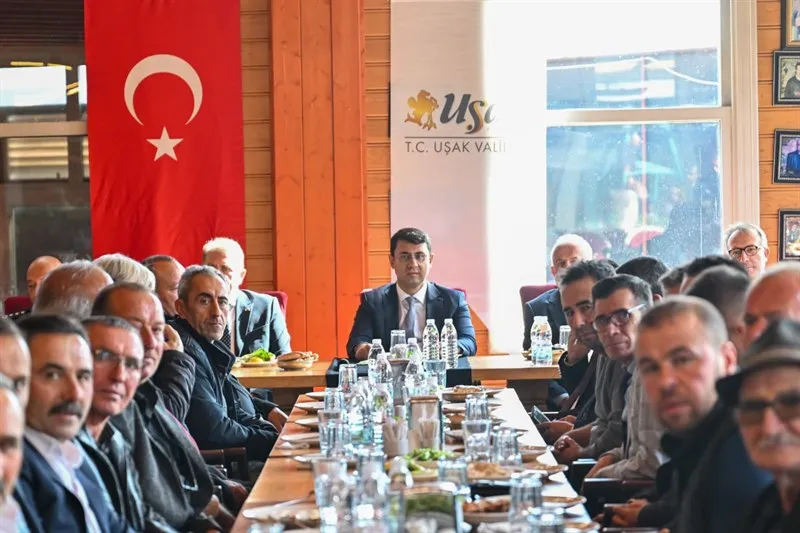 Vali Kartal, Muhtarlar Günü’nde mahalle ve köy muhtarlarıyla buluştu