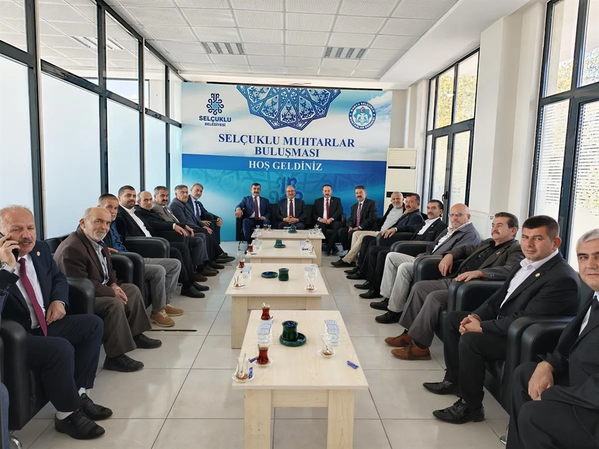 Selçuklu Kaymakamı Ali Candan19 Ekim Muhtarlar Günü’nde muhtarlarla bir araya geldi