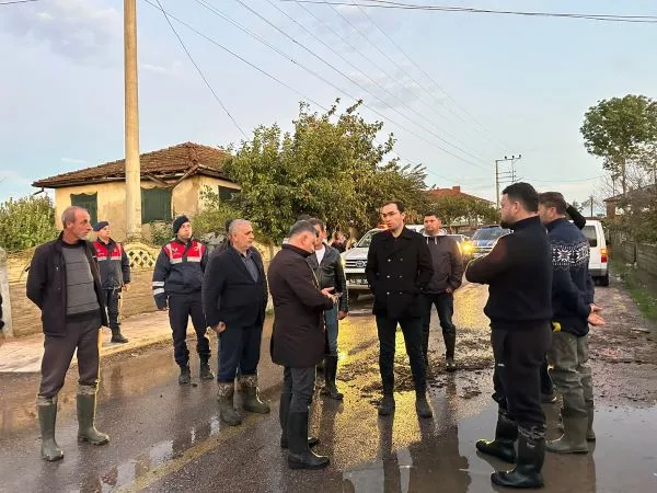 Akçakamış Mahallesi’nde taşkın sonrası inceleme