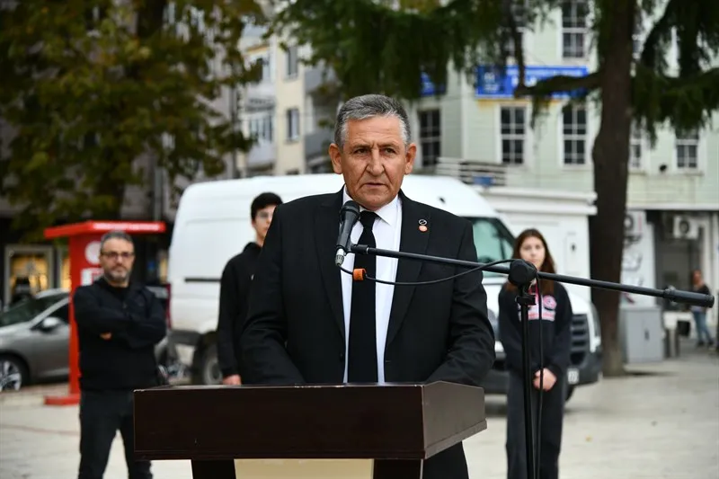19 Ekim Muhtarlar Günü çelenk sunma töreni düzenlendi