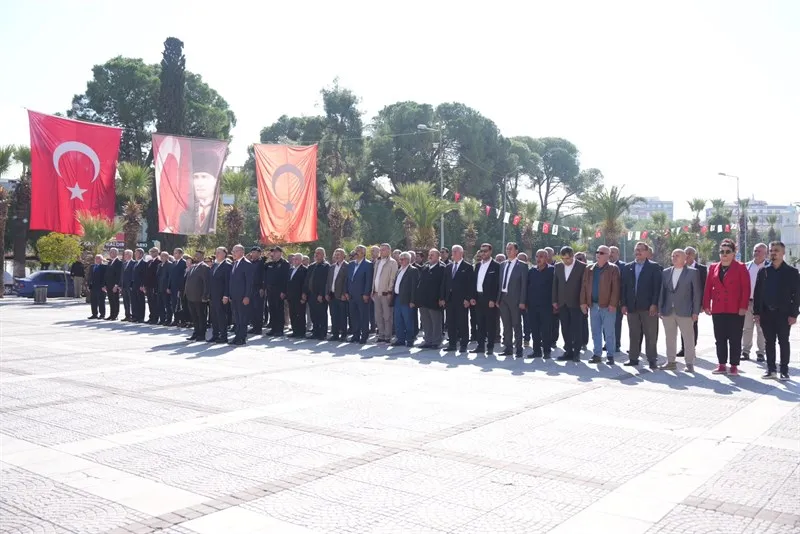 Turgutlu'da 19 Ekim Muhtarlar Günü törenle kutlandı