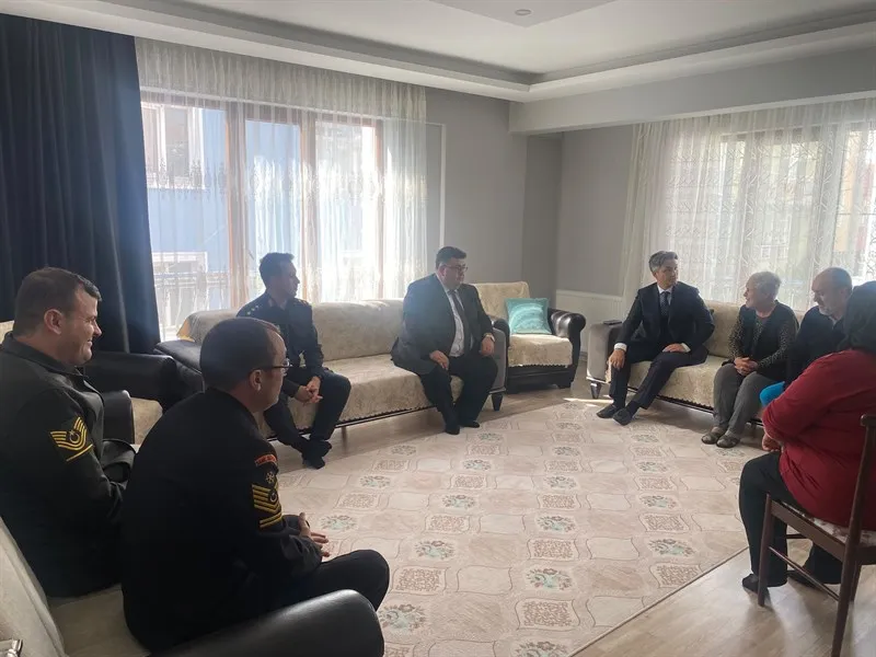 Şarköy Kaymakamı Erdoğan, şehit ailemiz ve kahraman gaziye ziyaretleri