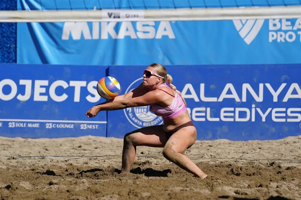Alanya’da Plaj Voleybolu Şöleni tamamlandı