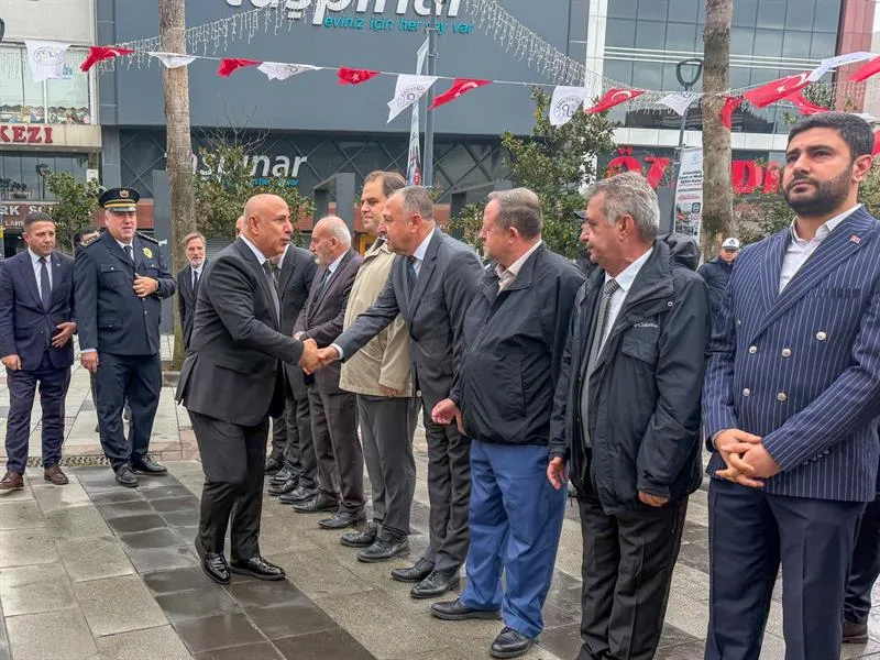 19 Ekim 2026 Tarihinde Muhtarlar Günü kapsamında gerçekleştirilen Atatürk Anıtı’na çelenk sunma töreni
