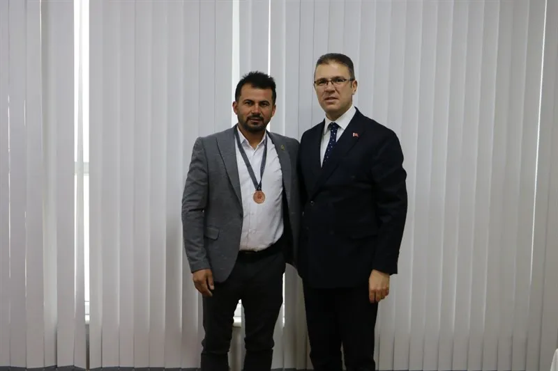 Avcılar Kaymakamı Burhan, muhtarlarla bir araya geldi